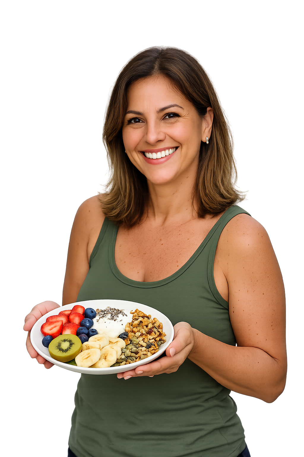 Mulher sorrindo segurando prato saudável com frutas e sementes